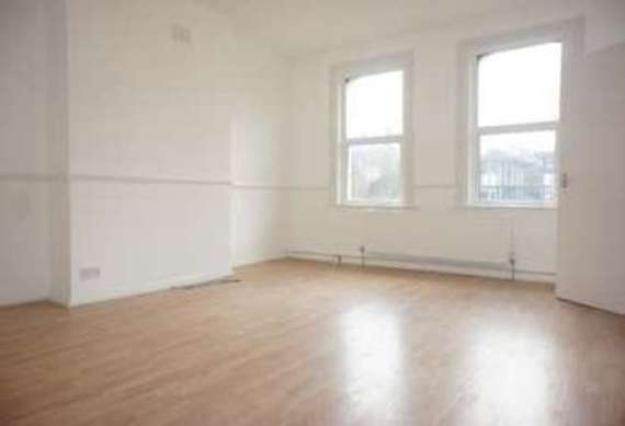 1 bedroom Flat for s...
